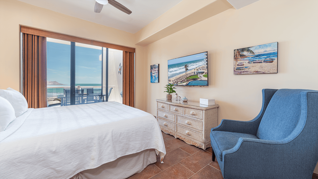 Phase I Cristal 504 2BR Beachfront at Las Palomas