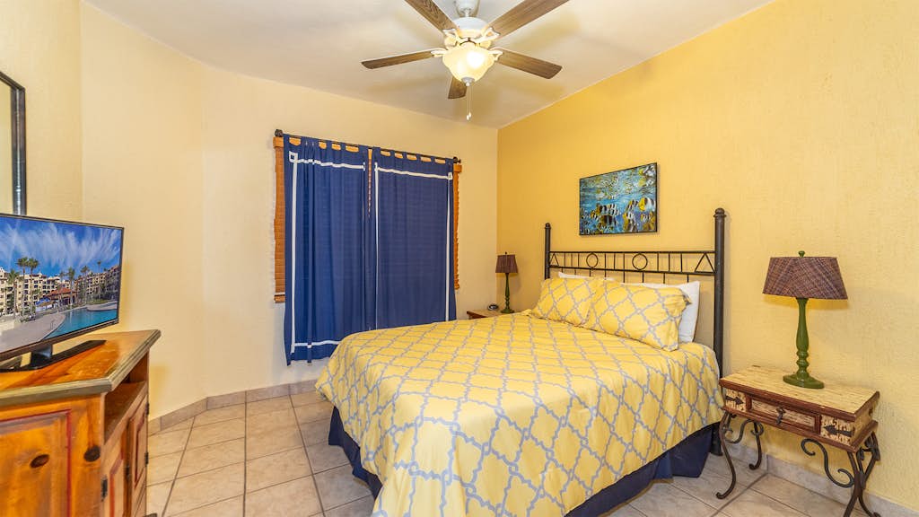Ocean View 2BR Condo at Princesa de Peñasco – Beautiful Balcony view C403