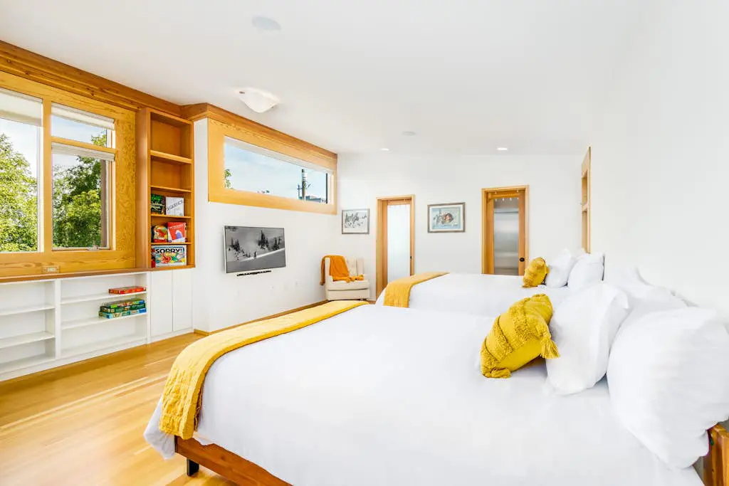 Sleeping Lady Luxury Retreat