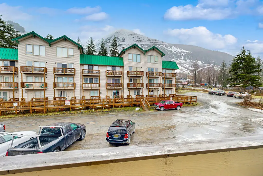 Timberline Getaway