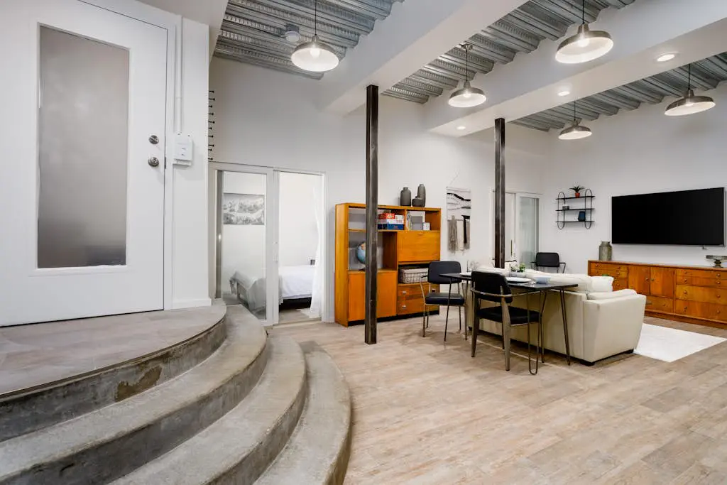 Bootlegger's Luxury Bungalow