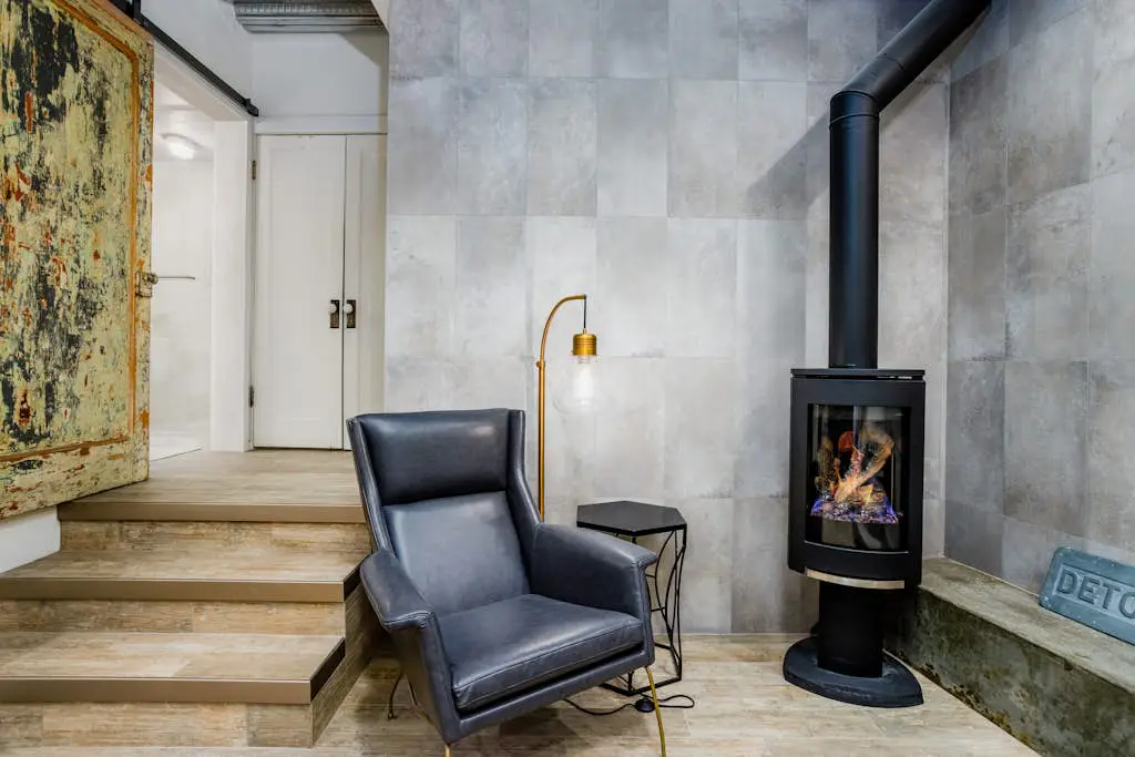 Bootlegger's Luxury Bungalow