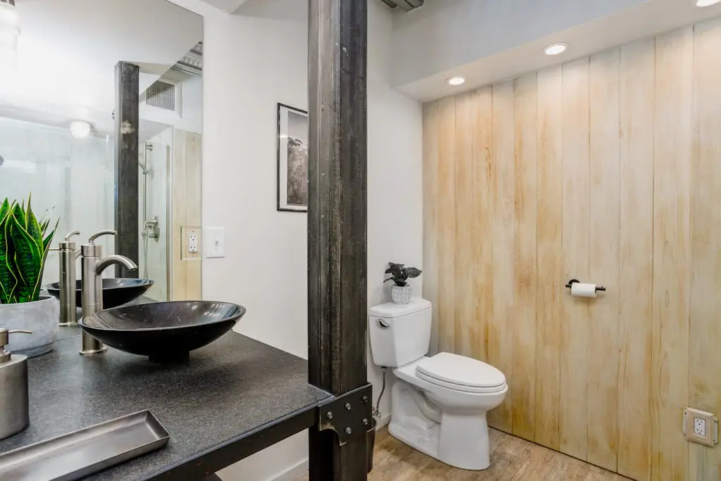 Downtown Contemporary - Full Property