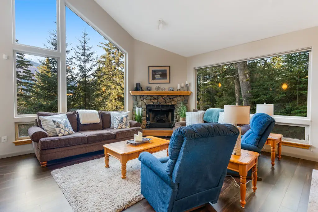 Girdwood Mountain Chateau