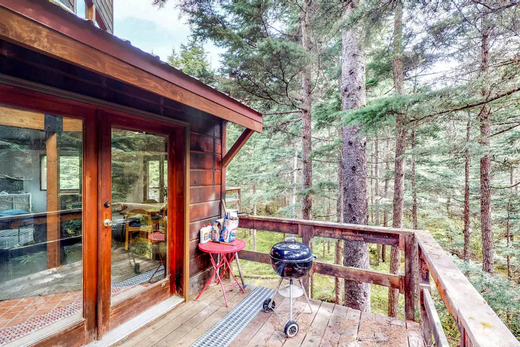 Compton's Forest Chalet