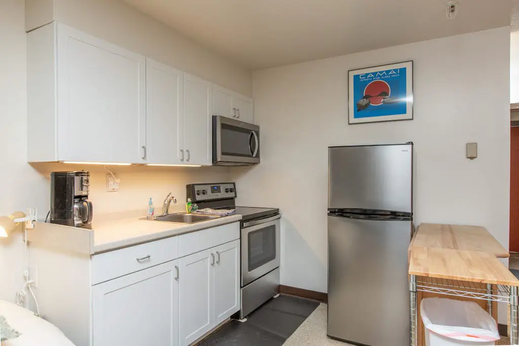East Condo #208