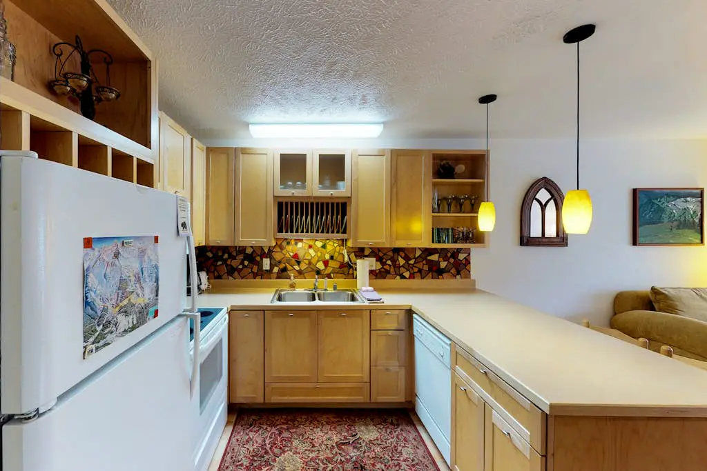 Brighton Condo #208