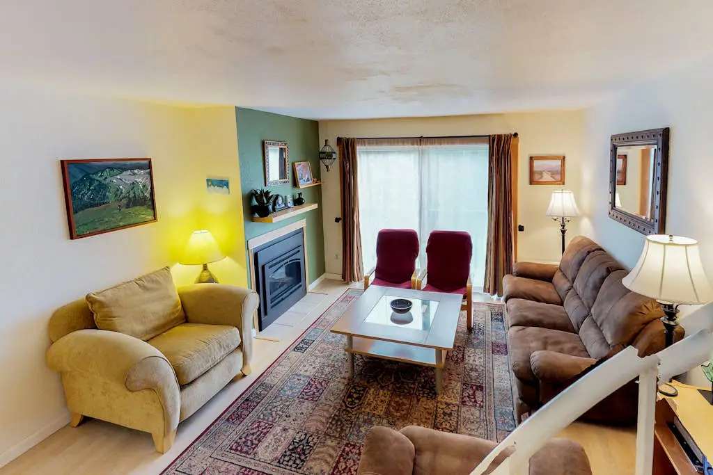 Brighton Condo #208