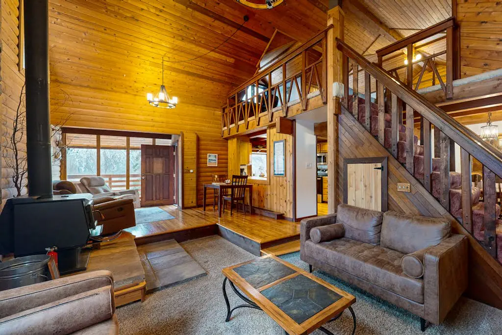 Eagle River Retreat