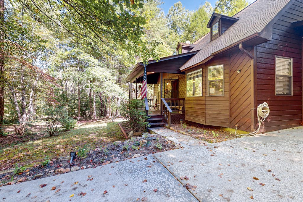 Creeksong Cabin