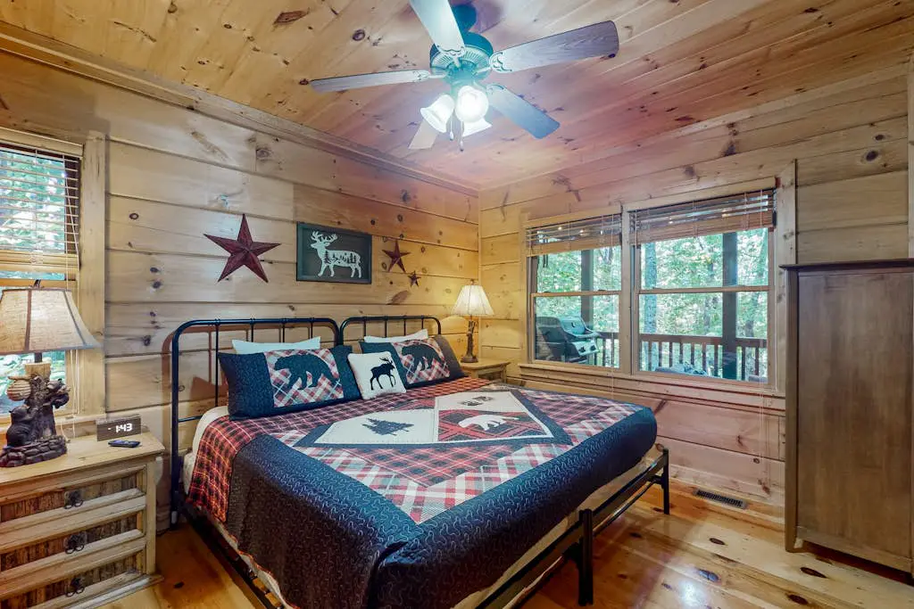 Honey Bear Hideout