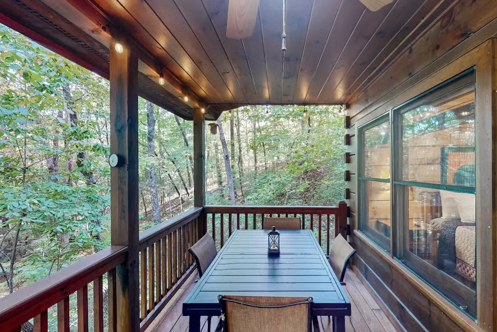 Honey Bear Hideout