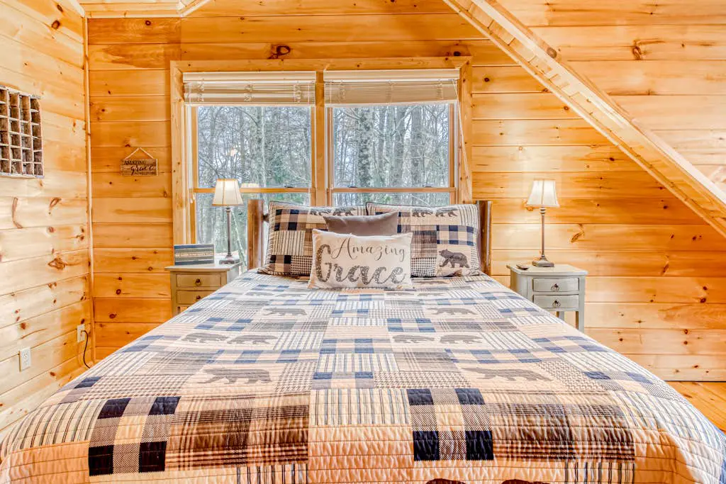Amazing Grace - Mountain Retreat