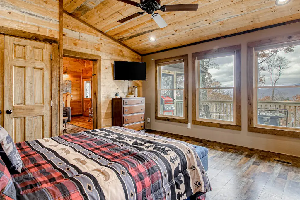 Amazing Grace - Mountain Retreat
