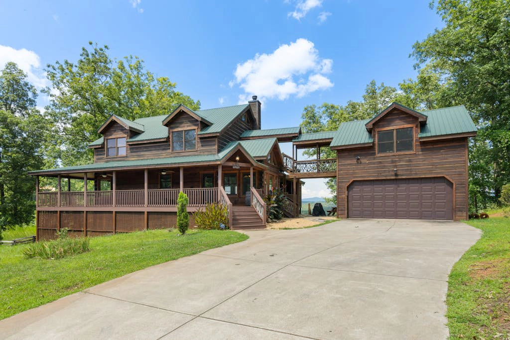Roscoe's Retreat