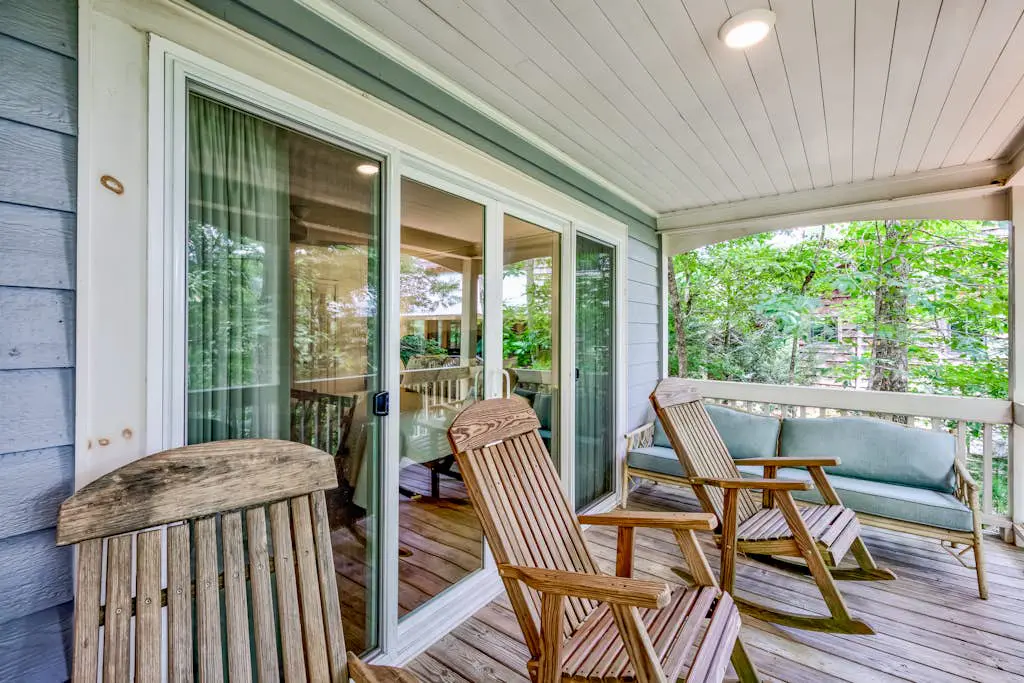 Bungalow Blue