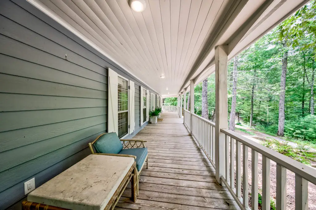 Bungalow Blue