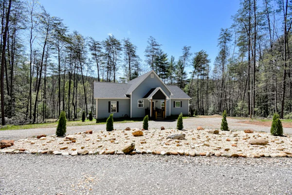 Secluded 2-story home with private hot tub, game room, fireplace, firepit, decks