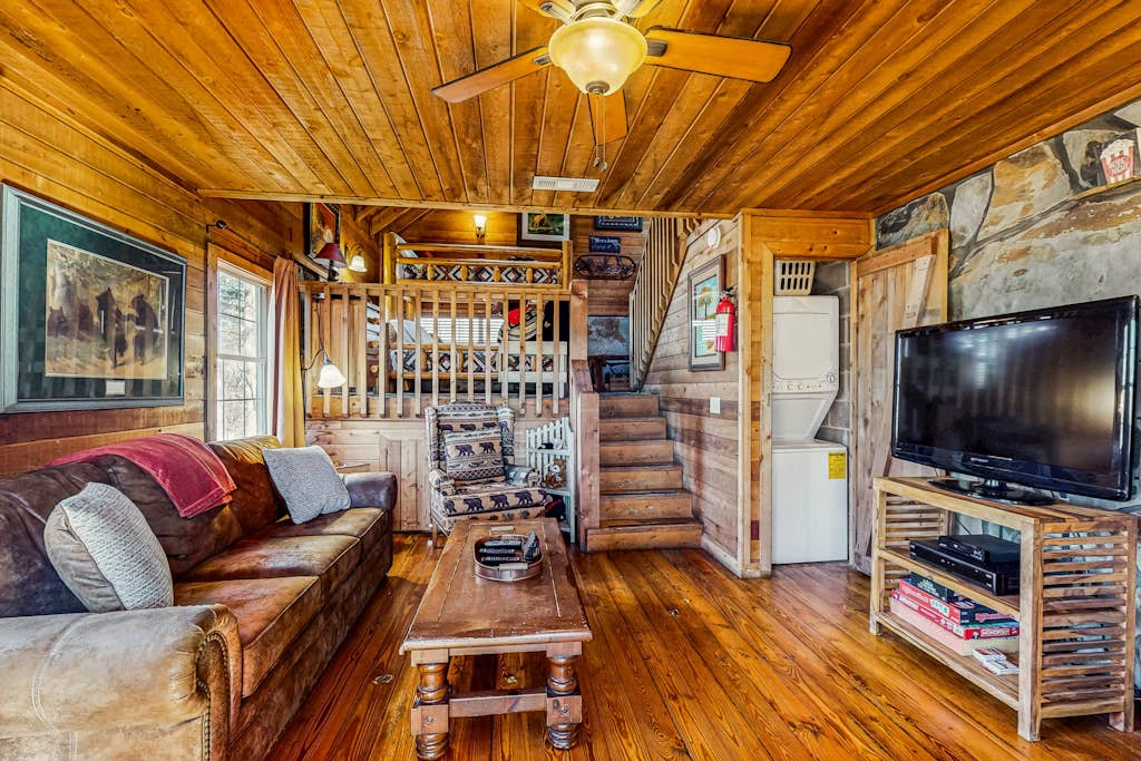 Arapaho Cabin