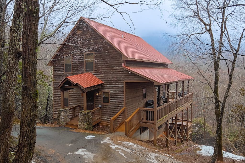 Red Roof Retreat | 2 Bed Cleveland, GA Cabin | Vacasa
