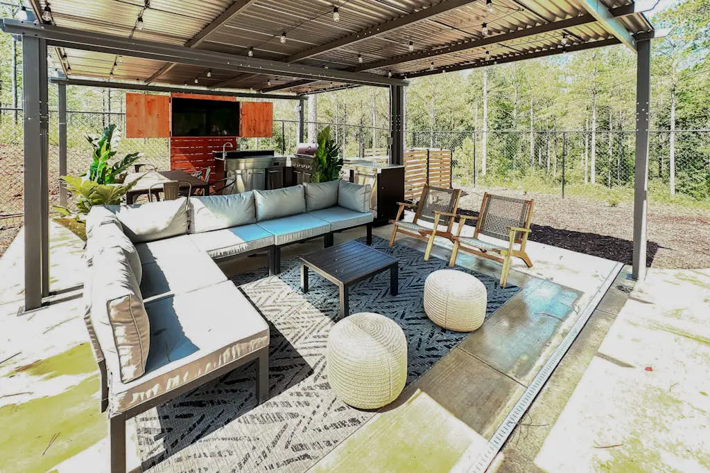 Mountain Peak Lodge - Cabin & Game Room Retreat