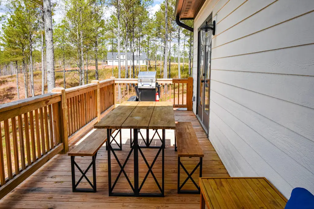 Mountain Peak Lodge - Cabin & Game Room Retreat