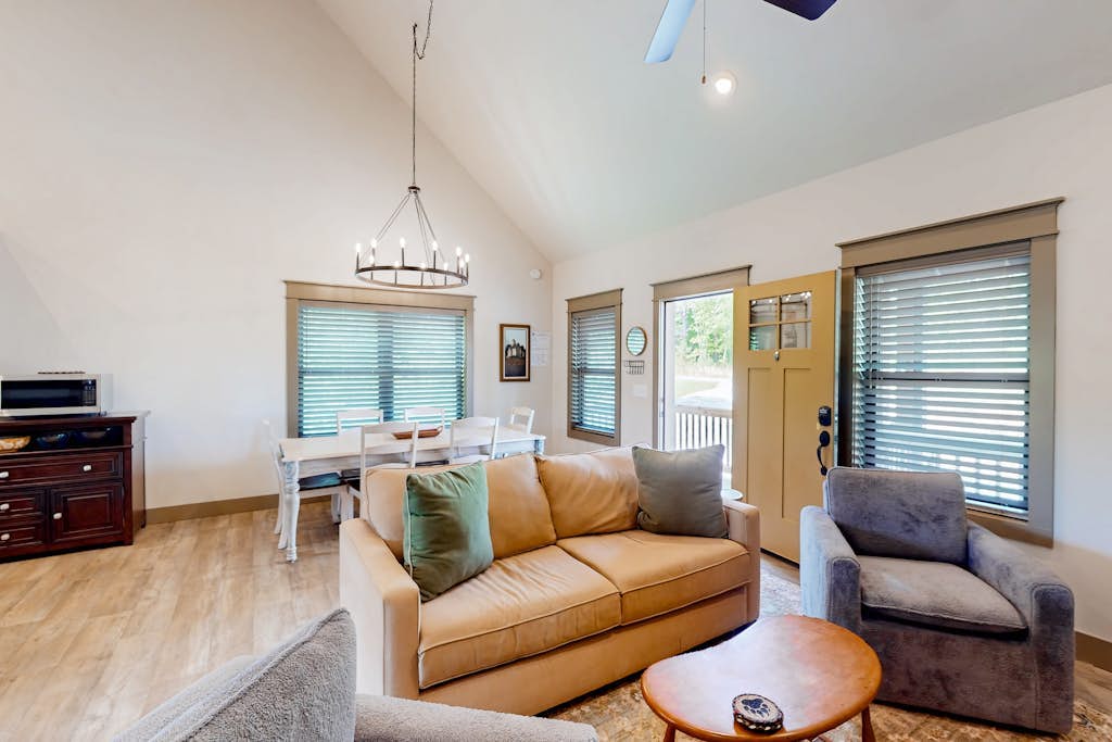 Newly built, dog-friendly home with firepit, shaded deck & lovely property