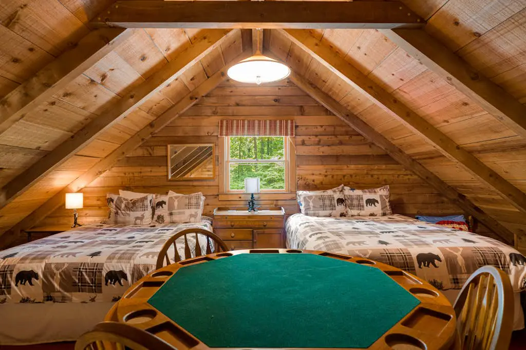 The Treehouse Lodge