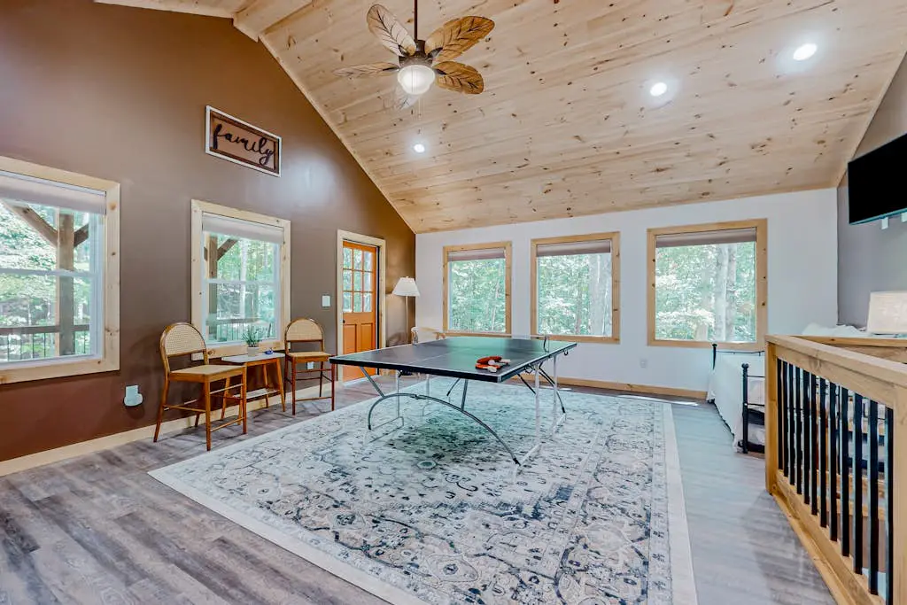 Little Bear Lodge