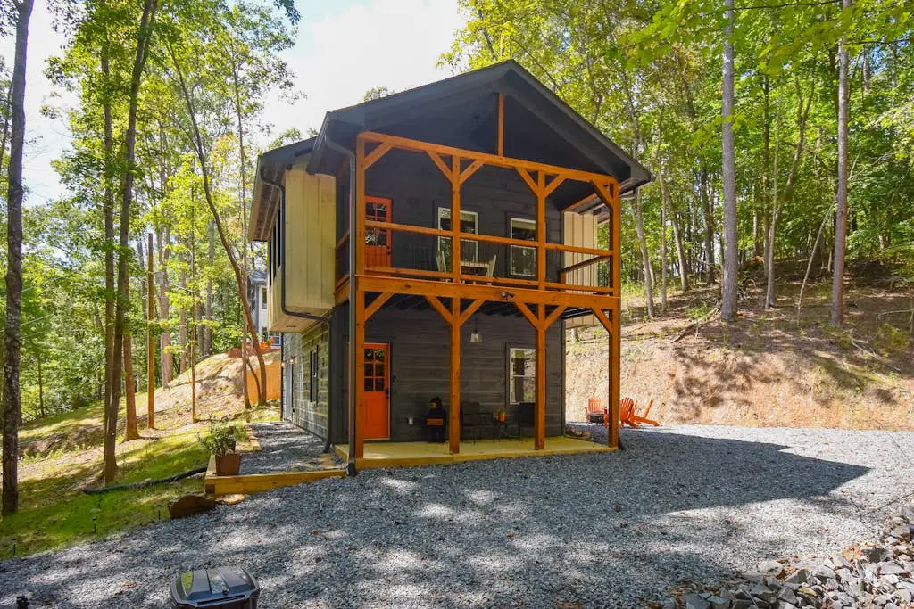 Little Bear Lodge