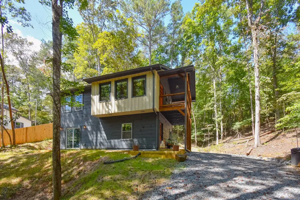 Little Bear Lodge