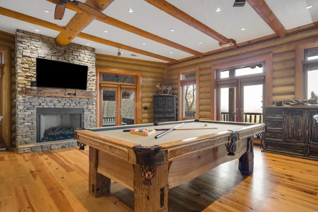 Majestic Lodge