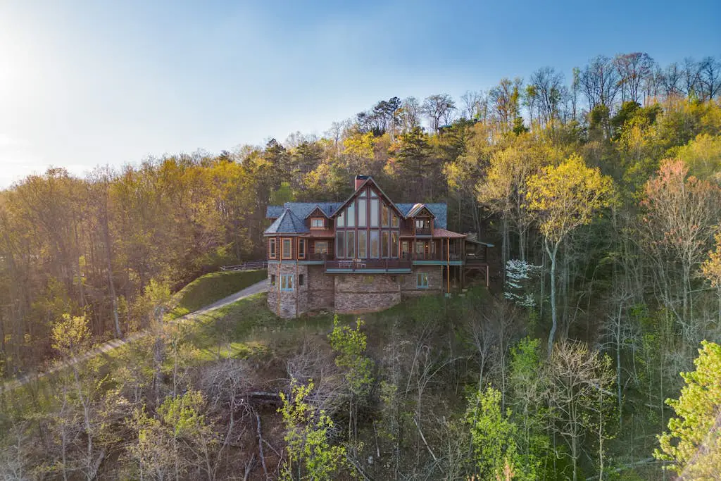 Majestic Lodge
