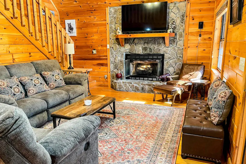 Sleepy Bear Hideaway