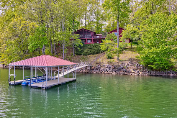 2 lakefront cabins with lake & mountain views, private dock