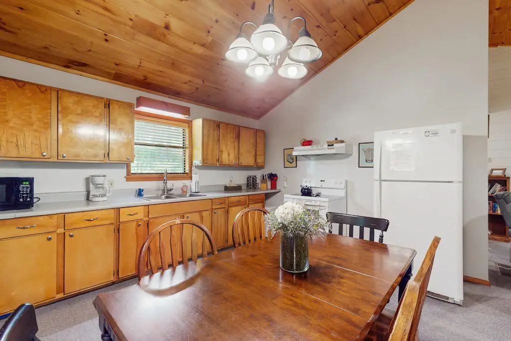 Moss Creek Cabin