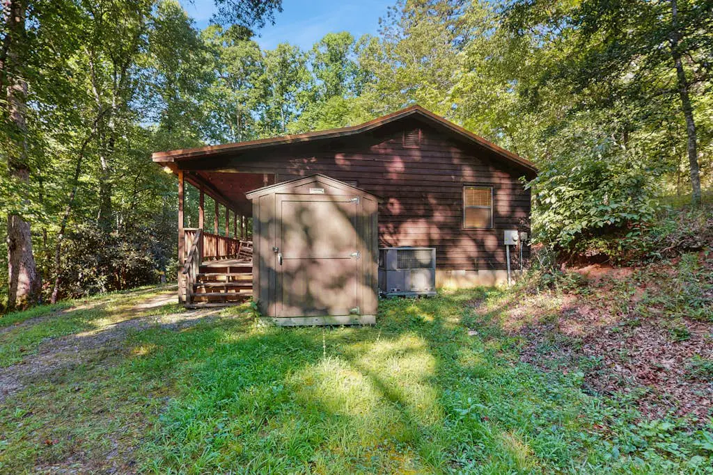 Moss Creek Cabin