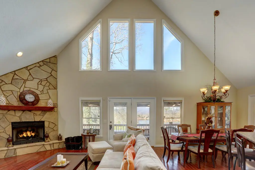 Hillcrest Hideaway