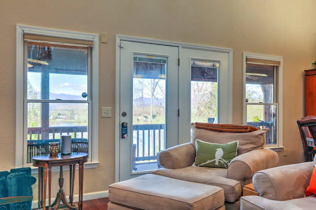 Hillcrest Hideaway