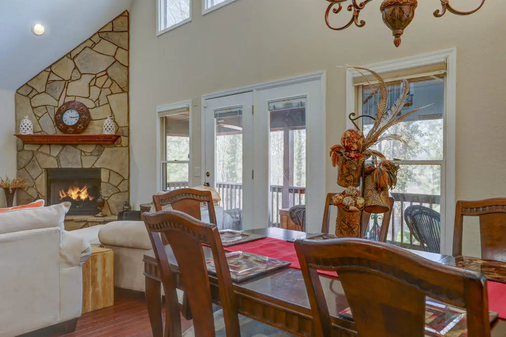 Hillcrest Hideaway