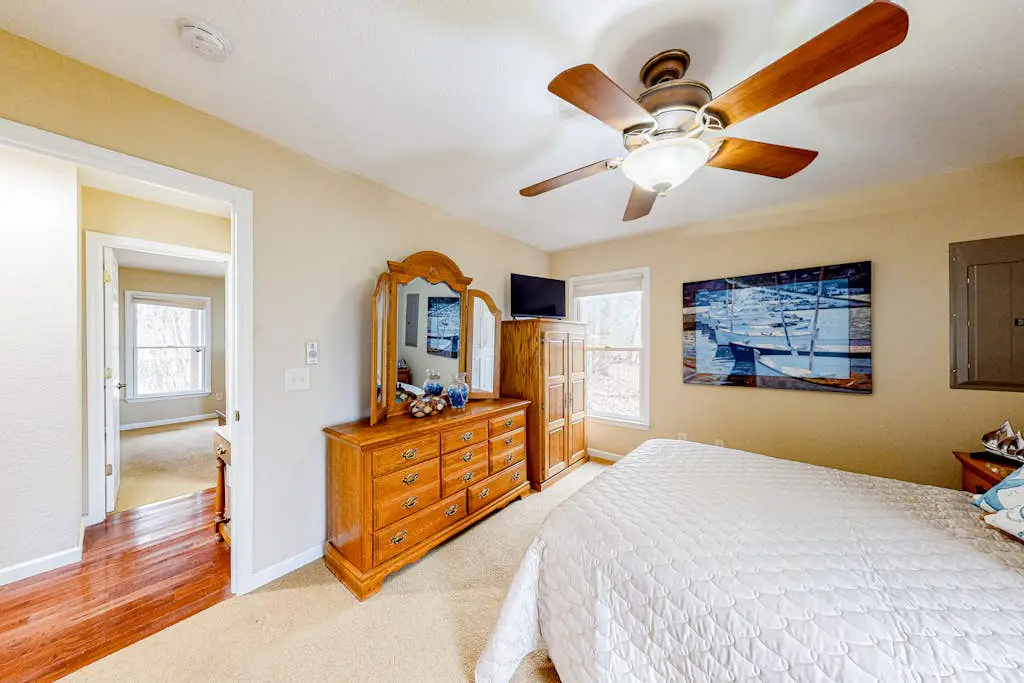 Hillcrest Hideaway