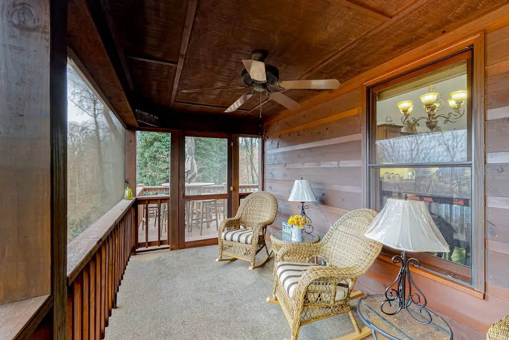 Hillcrest Hideaway