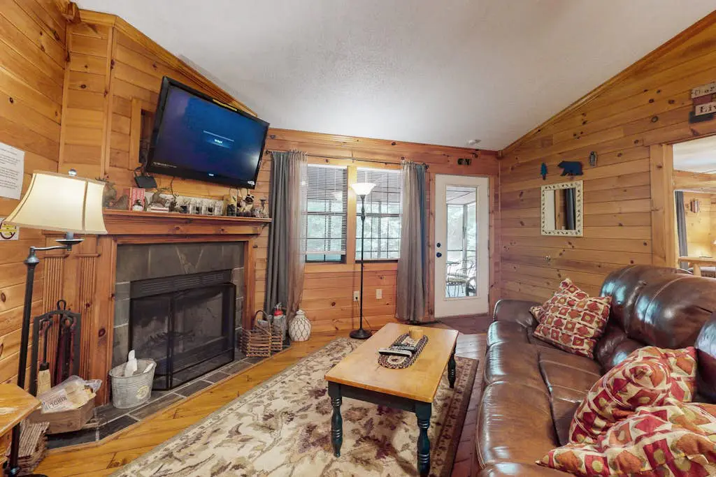 Lazy Acres Cabin