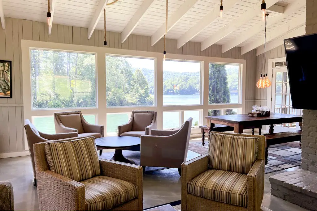 On The Lake - Main House