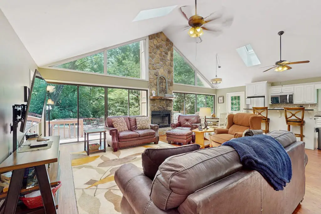 Creekside Retreat