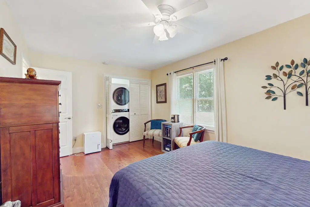 Creekside Retreat