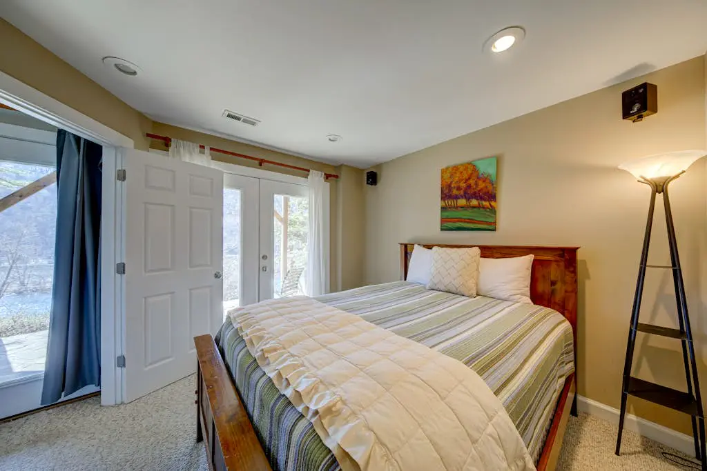 Lakeside Retreat on Lake Rabun