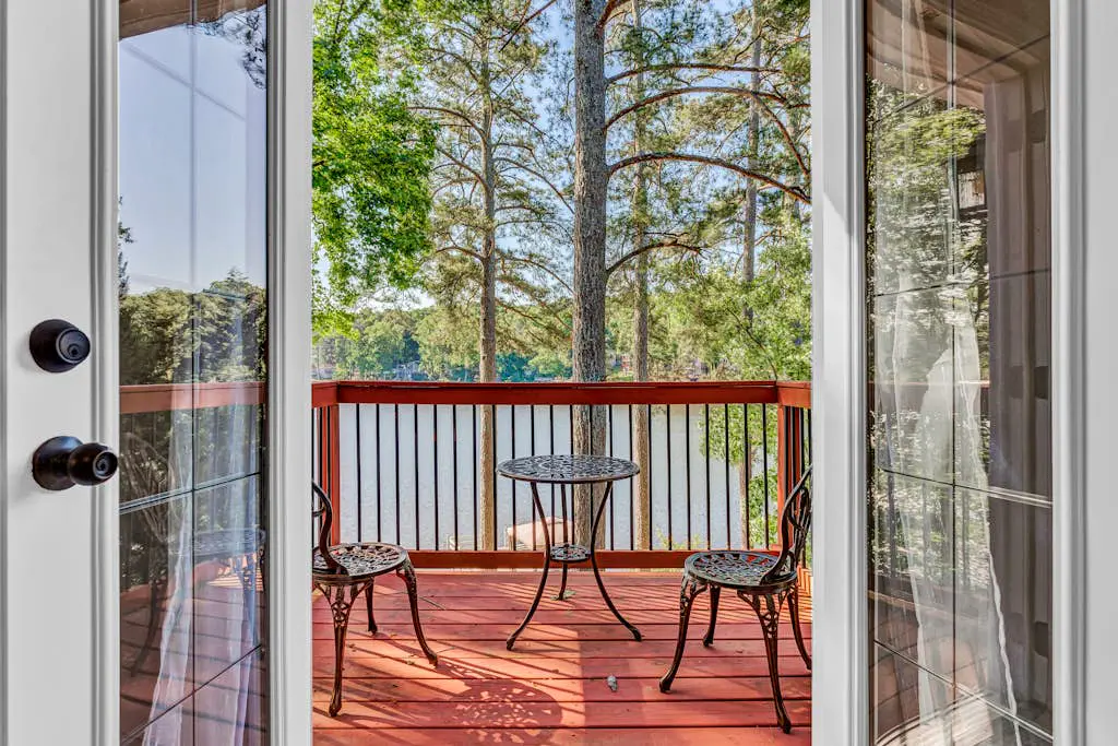 Morning Mist Lake House