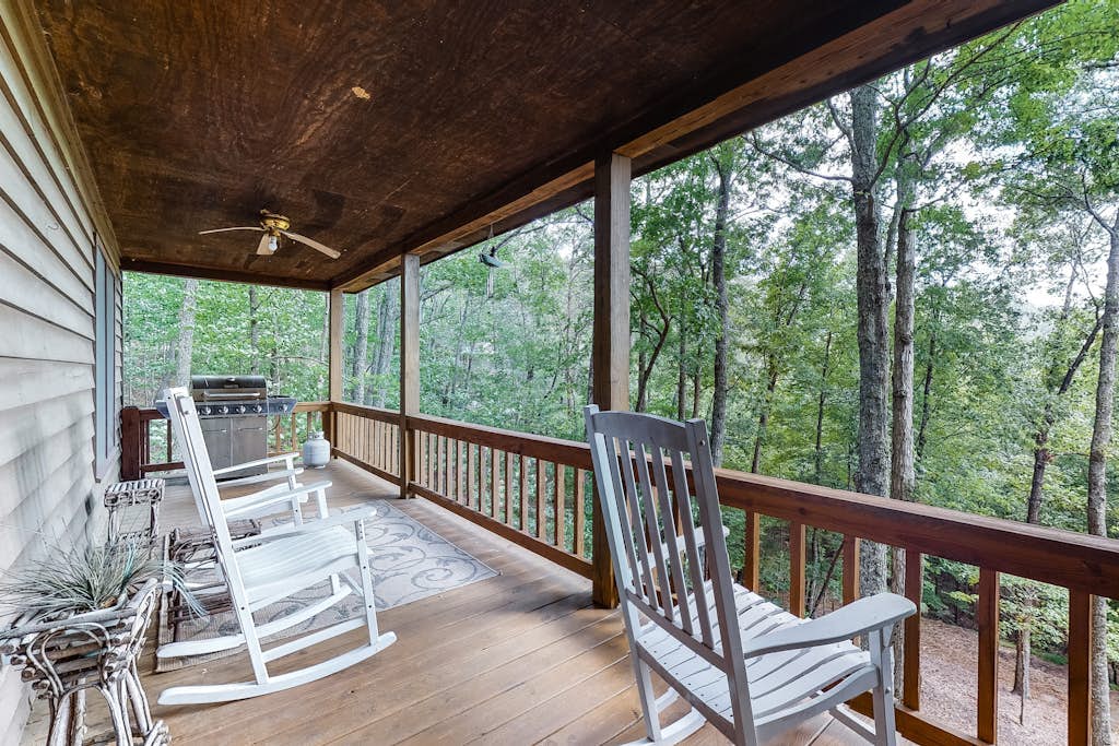Private Georgia Mountain Retreat | Hot Tub, Fireplace & Views