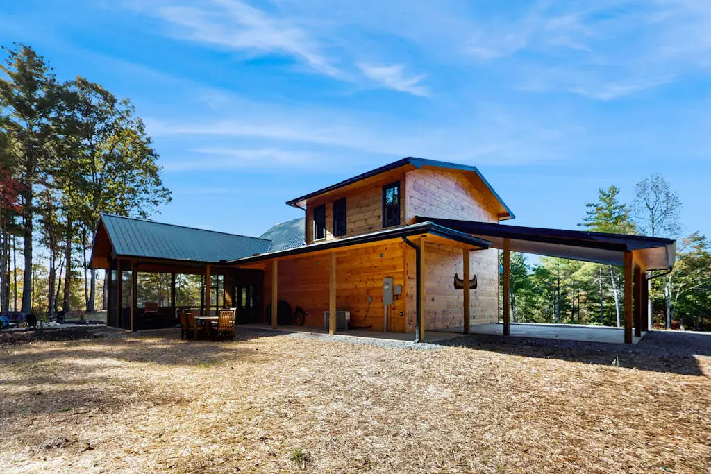 Spur n Arrow Cabin
